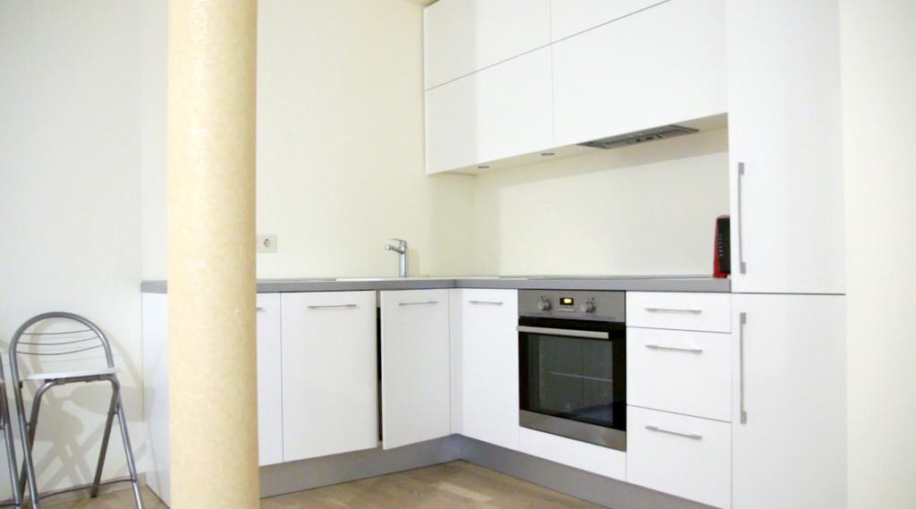 Old Town Apartment With Private Elevator Riga Buitenkant foto